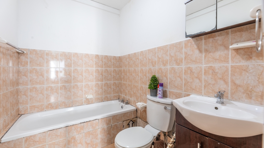 3 Bedroom Property for Sale in Parklands Western Cape